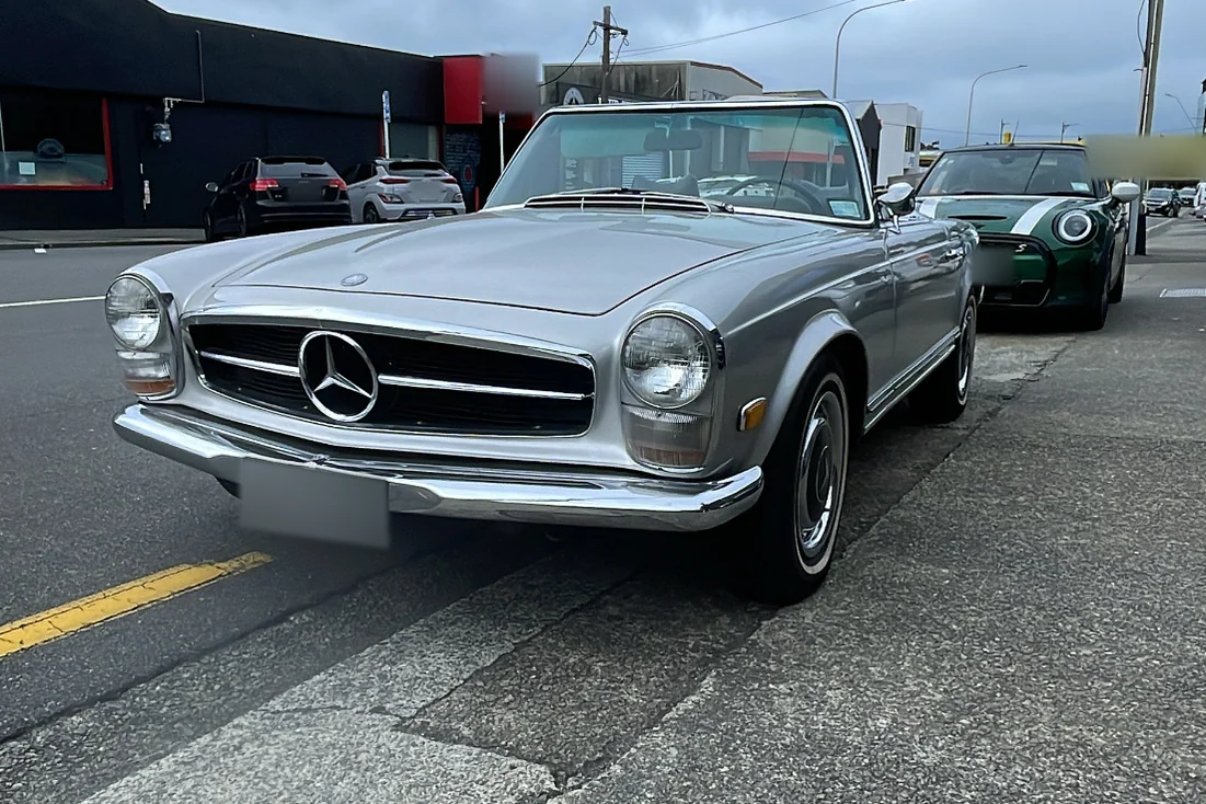 Classic silver Mercedes-Benz convertible